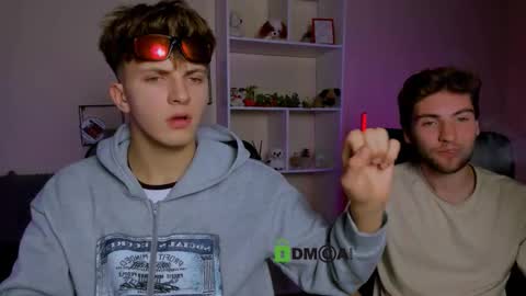 Snapshot of joseph_bear_ chatting on October 4, 7:01 pm joseph_bear_ online show from October 4, 7:01 pm