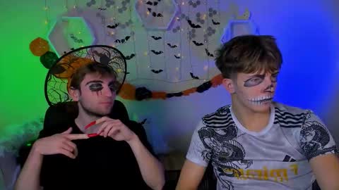 Snapshot of joseph_bear_ chatting on October 23, 7:12 pm joseph_bear_ online show from October 23, 7:12 pm