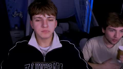 Snapshot of joseph_bear_ chatting on November 19, 8:20 pm joseph_bear_ online show from November 19, 8:20 pm