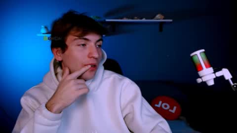 Snapshot of joseph_bear_ chatting on November 29, 7:50 pm joseph_bear_ online show from November 29, 7:50 pm