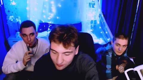 Snapshot of joseph_bear_ chatting on December 3, 8:29 pm joseph_bear_ online show from December 3, 8:29 pm