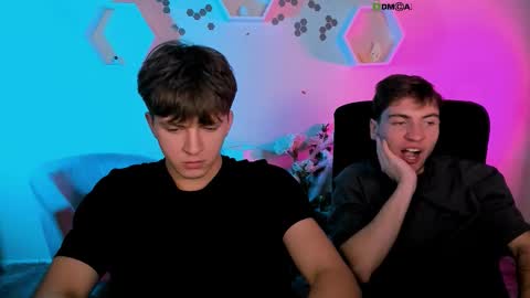 Snapshot of joseph_bear_ chatting on December 4, 8:28 pm joseph_bear_ online show from December 4, 8:28 pm