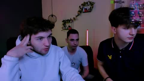 joseph_bear_ online show from March 14, 9:37 am