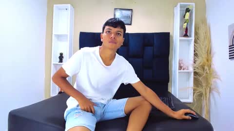 Joseph Gonzalez online show from December 16, 7:52 pm