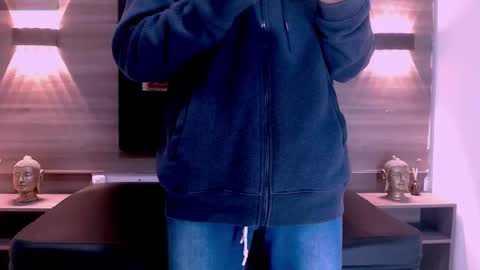 Joseph Gonzalez online show from January 13, 8:14 pm