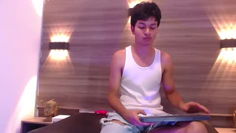 Joseph Gonzalez online show from February 14, 7:10 pm