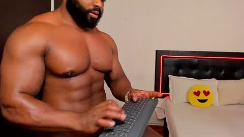 Snapshot of joseph_palacios chatting on December 7, 5:04 am joseph palacios online show from December 7, 5:04 am