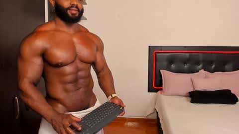 Snapshot of joseph_palacios chatting on January 23, 7:51 pm joseph palacios online show from January 23, 7:51 pm