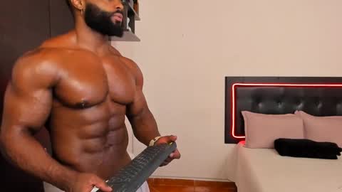 Snapshot of joseph_palacios chatting on February 25, 6:09 pm joseph palacios online show from February 25, 6:09 pm