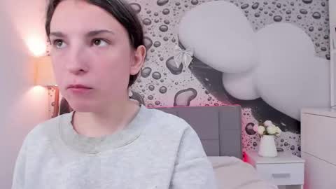 Josephine online show from April 17, 12:19 pm