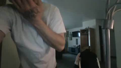 Snapshot of josephung1 chatting on December 12, 5:37 pm sissy josphine online show from December 12, 5:37 pm