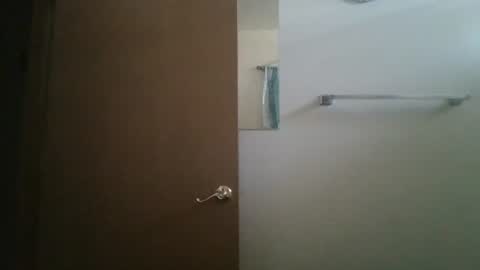 Snapshot of josephung1 chatting on January 2, 5:18 pm sissy josphine online show from January 2, 5:18 pm