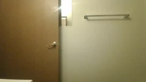 Snapshot of josephung1 chatting on January 3, 5:39 am sissy josphine online show from January 3, 5:39 am