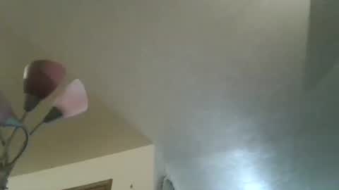 Snapshot of josephung1 chatting on January 6, 7:35 pm sissy josphine online show from January 6, 7:35 pm