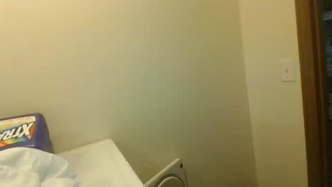 Snapshot of josephung1 chatting on January 9, 5:23 am sissy josphine online show from January 9, 5:23 am