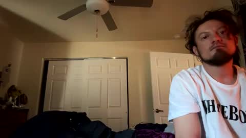 Snapshot of josephung1 chatting on February 3, 6:07 pm sissy josphine online show from February 3, 6:07 pm