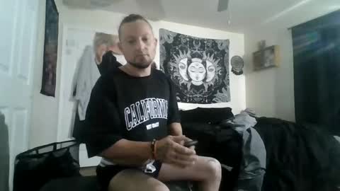 Snapshot of josephung1 chatting on September 19, 3:02 pm sissy josphine online show from September 19, 3:02 pm