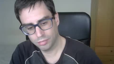 Snapshot of josevd chatting on May 9, 2:00 pm Jose online show from May 9, 2:00 pm