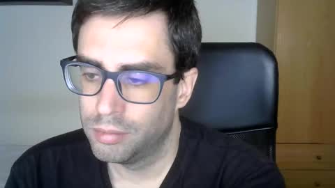 Snapshot of josevd chatting on June 2, 9:11 am Jose online show from June 2, 9:11 am