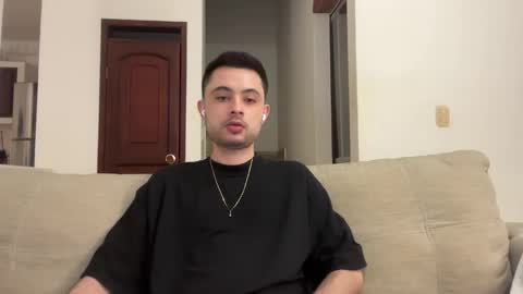 josezaens_ online show from September 17, 9:11 am