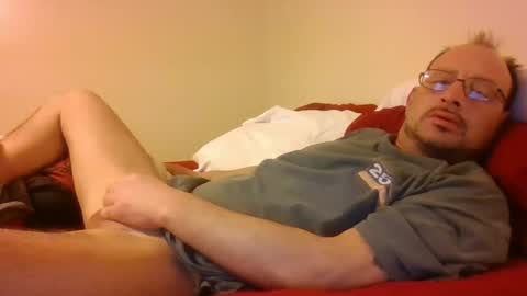 Snapshot of josh4824 chatting on January 6, 8:18 pm josh4824 online show from January 6, 8:18 pm