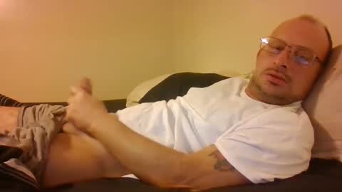 Snapshot of josh4824 chatting on September 11, 10:15 am josh4824 online show from September 11, 10:15 am