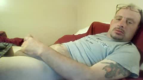 Snapshot of josh4824 chatting on July 5, 3:52 pm josh4824 online show from July 5, 3:52 pm