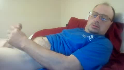 Snapshot of josh4824 chatting on July 24, 4:05 pm josh4824 online show from July 24, 4:05 pm