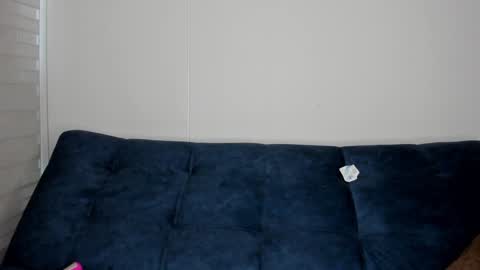 Snapshot of josh_and_dilany chatting on December 16, 7:32 pm Dilany Josh online show from December 16, 7:32 pm