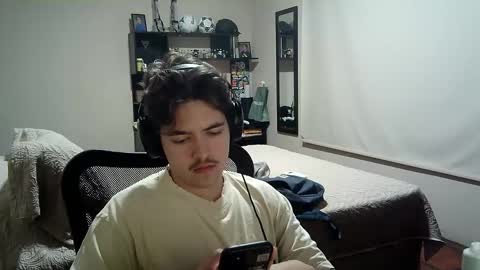 Josh online show from December 3, 2:25 am