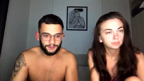 josh_xo online show from September 9, 6:29 pm