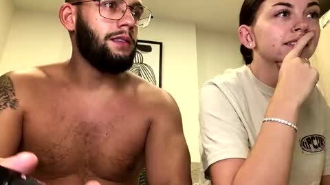 josh_xo online show from October 24, 2:46 pm