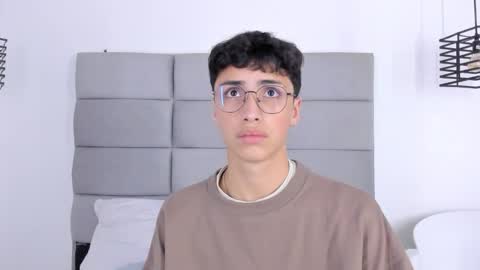 Josh online show from January 18, 3:43 am