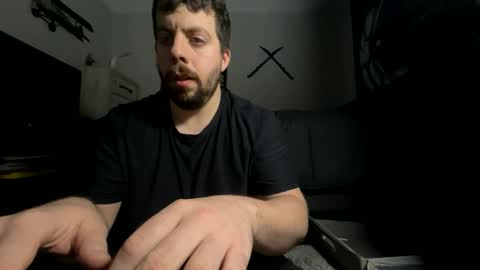 BuddyHugeSack89 online show from May 13, 5:05 am