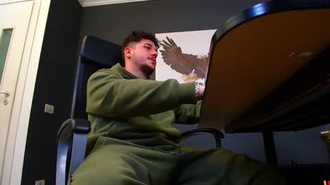 JoshKnight online show from March 10, 8:15 am