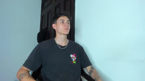 Snapshot of joshmiller_ chatting on September 20, 11:06 pm Josh online show from September 20, 11:06 pm