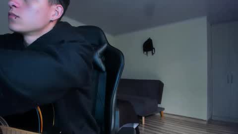 Snapshot of joshmiller_ chatting on November 28, 2:42 pm Josh online show from November 28, 2:42 pm