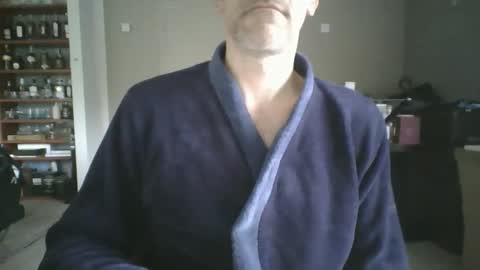 joshua154197 online show from April 2, 10:35 am