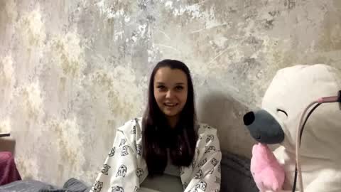 Sofi online show from April 5, 3:09 pm