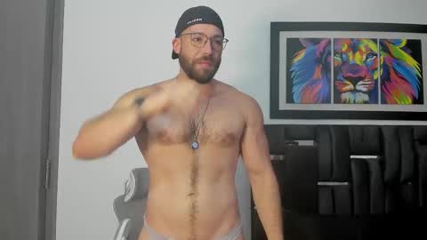 Snapshot of joshualyon chatting on December 1, 6:02 pm Joshua The Lion online show from December 1, 6:02 pm