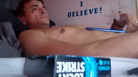 Snapshot of joshuamadeit123 chatting on March 8, 6:47 pm joshuamadeit123 online show from March 8, 6:47 pm