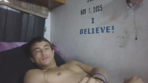 Snapshot of joshuamadeit123 chatting on March 9, 7:37 pm joshuamadeit123 online show from March 9, 7:37 pm