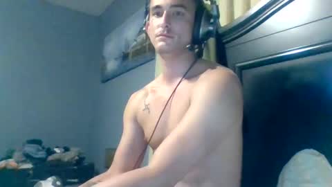 Snapshot of joshuamadeit123 chatting on September 18, 3:08 am joshuamadeit123 online show from September 18, 3:08 am