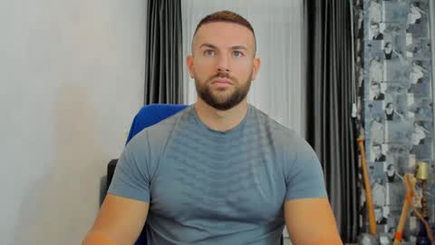 joshuamuscle69 online show from January 22, 5:37 am