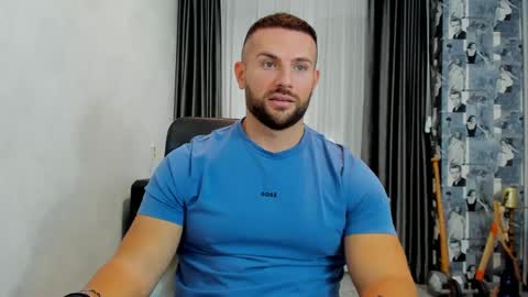 joshuamuscle69 online show from January 30, 11:44 am