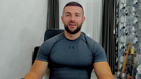 joshuamuscle69 online show from February 27, 11:52 am