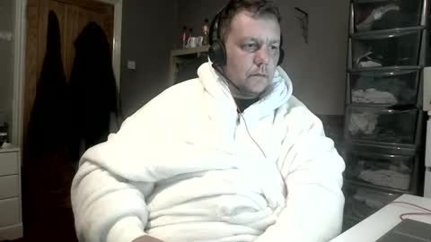 joshuaterrence online show from April 23, 8:24 am