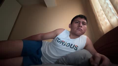 joshuatls08 online show from October 22, 12:05 pm