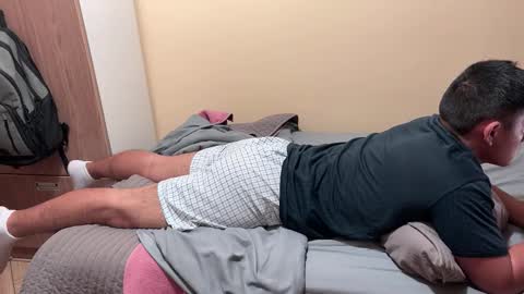 joshuatls08 online show from November 26, 11:00 am