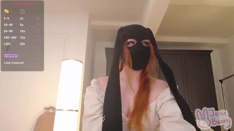 Josie Bunny 3 online show from November 4, 11:42 am